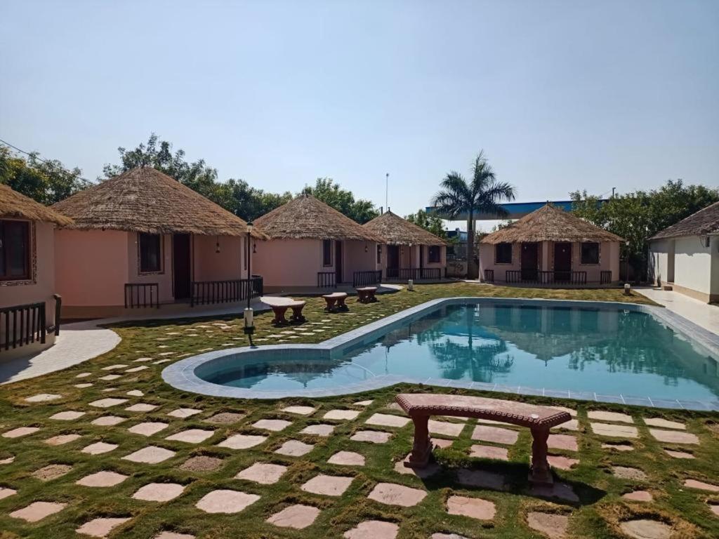 The Village Resort Kodae Exterior photo